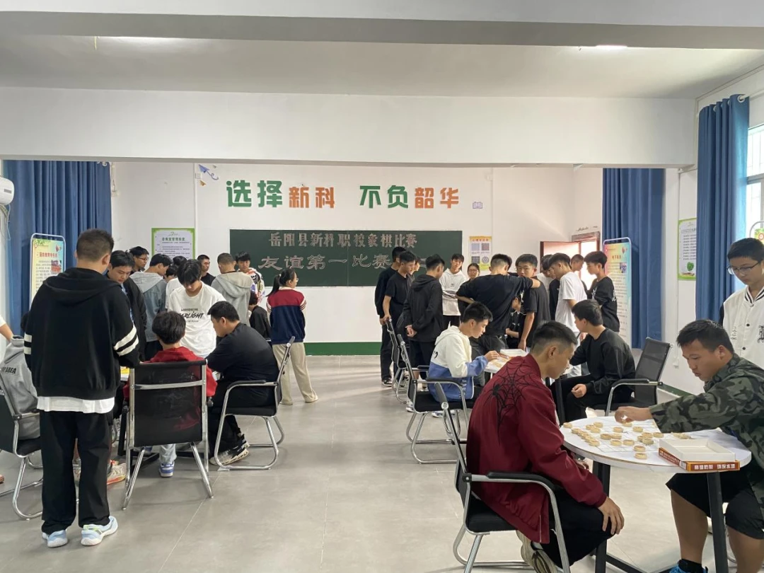 如何在篮球表演赛中观察和发展个人技能_0